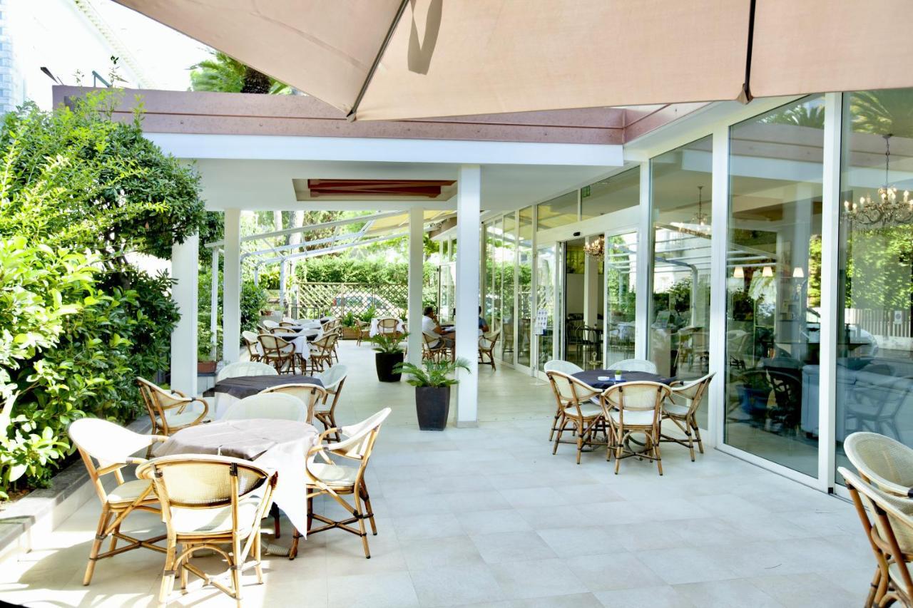 Hotel Maestri ริชโชเน ภายนอก รูปภาพ