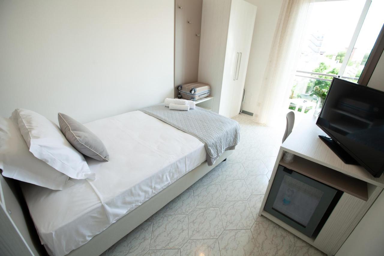Hotel Maestri ริชโชเน ภายนอก รูปภาพ