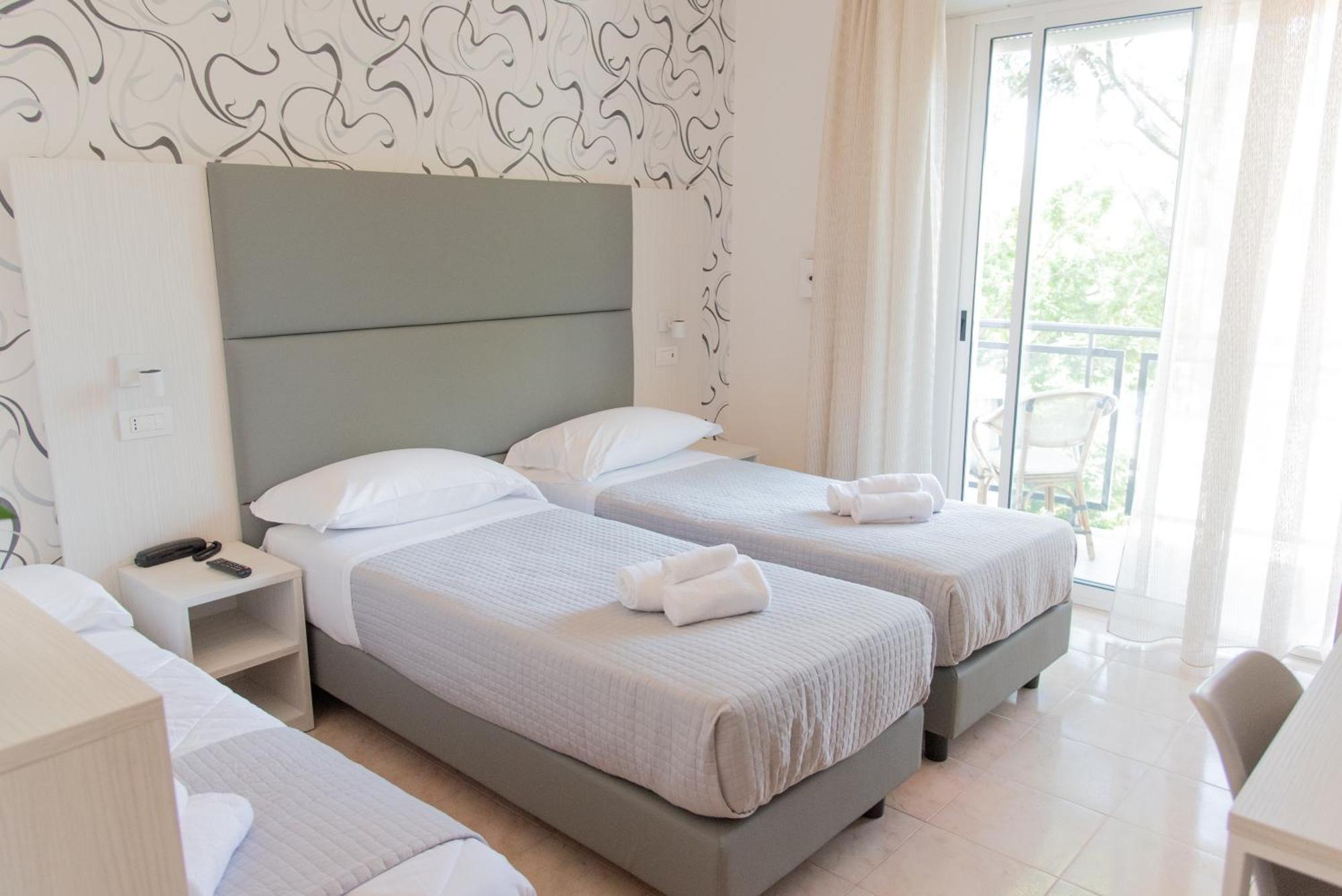 Hotel Maestri ริชโชเน ภายนอก รูปภาพ